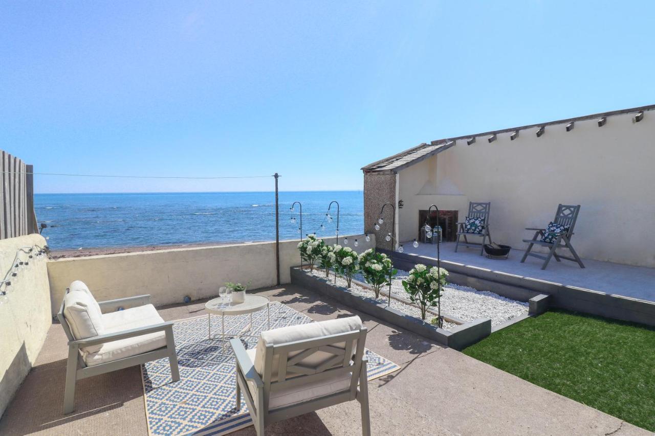 Coorie By The Coast, Direct Access Getaway - * Arbroath